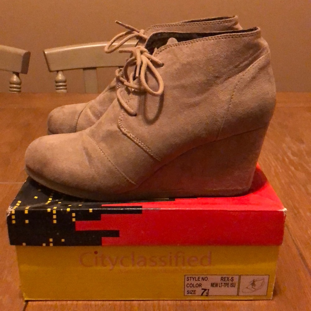 Boot Wedges